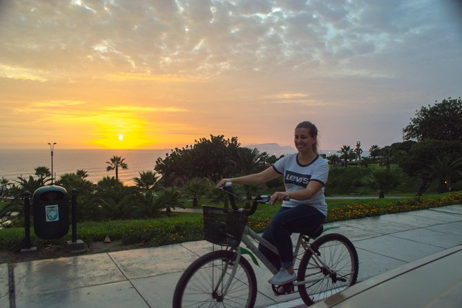 Lima Bike Tour Miraflores - Barranco + Huaca Pucllana! - Who should book this Lima bicycle outing
