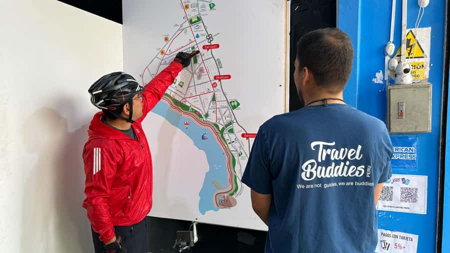 Lima: City biking - Miraflores by bike and along the boardwalk