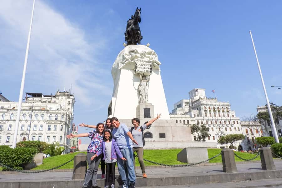 Lima: City Highlights Small Group Tour - Key points at a glance