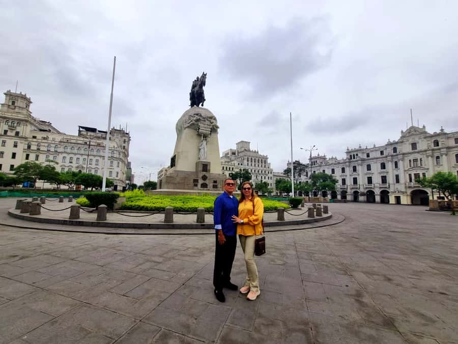 Lima: City Highlights Walking Tour & Catacombs - Plaza Mayor, the civic heart of old Lima