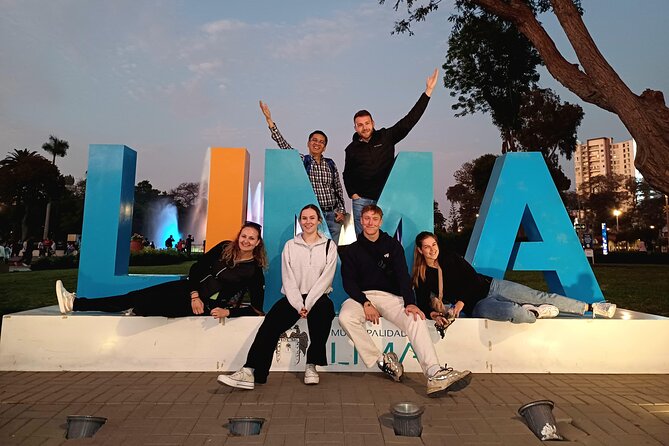 Lima Evening Tour: Magic Water Circuit & Fountain Show - What the Magic Water Circuit feels like at night