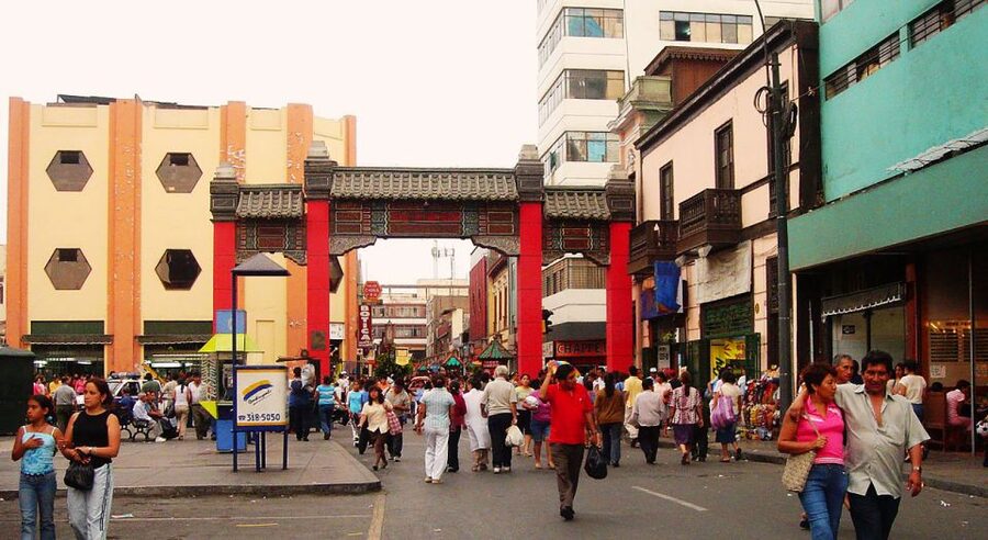 Lima: Flavors and Tradition Walking Tour with Food Tasting - Should you book the Flavors and Tradition walk?