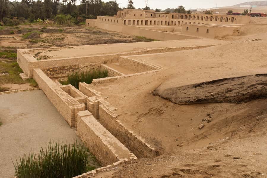 Lima: Pachacamac Ruins & Barranco Half-Day Guided Tour - Group size and guide quality
