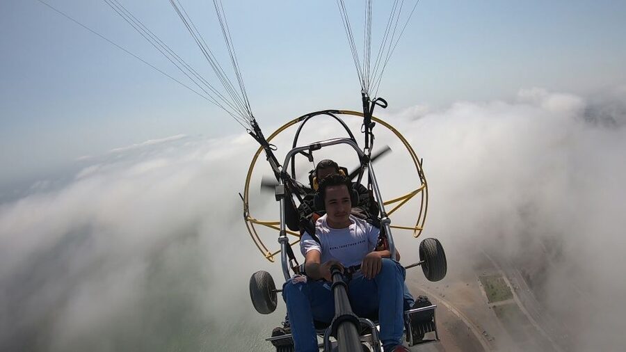 Lima: Paragliding Flight Over Costa Verde Districts - The HD video is a useful extra, with one caution