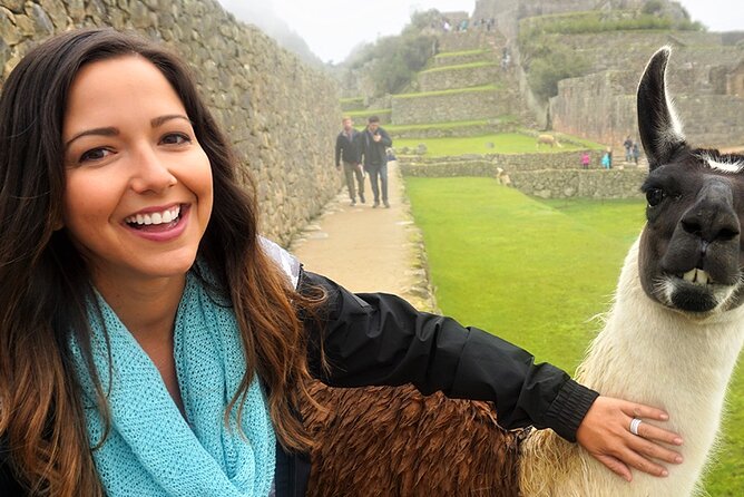 Machu Picchu in 1 Day from Cusco - Reaching Machu Picchu by bus