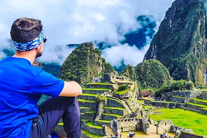 Machu Picchu in 1 Day from Cusco - Ollantaytambo to Aguas Calientes by Expedition train