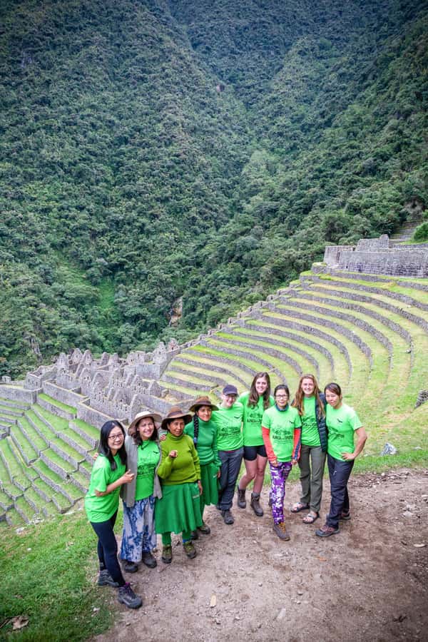Machu Picchu: Inca Trail 2-Day Overnight Guided Tour - A surprisingly good hot lunch on the trail