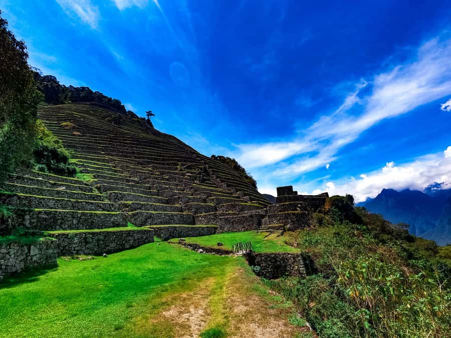 Machu Picchu: Inca Trail 2-Day Overnight Guided Tour - Sunrise at Machu Picchu and the two-hour guided visit