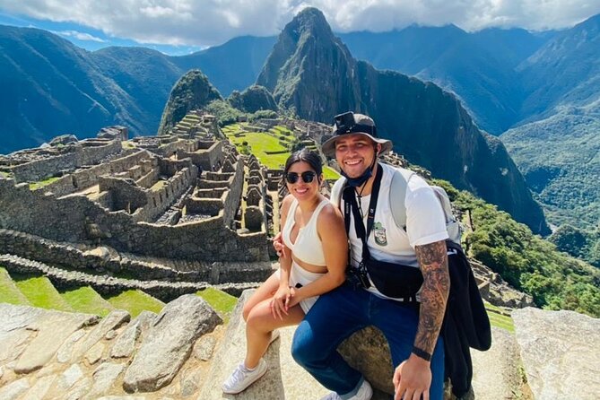 Machu picchu one day by train all included - Riding the bus up to Circuit 2