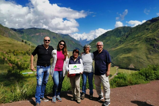 Machu Picchu & Sacred Valley 2-Day Tour - Ollantaytambo shows an Inca town still in use