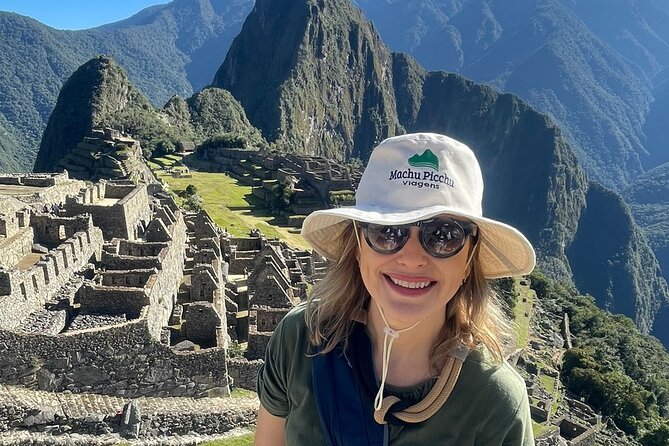 Machu Picchu & Sacred Valley 2-Day Tour - Awana Kancha starts with Andean animals and textiles