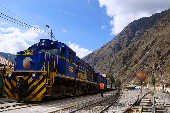Machu Picchu Tour By Train (2 Days) - Aguas Calientes: hot springs, museum, or a quiet afternoon