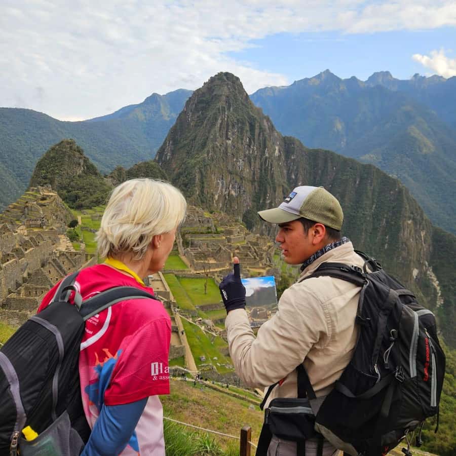Machu Picchu: Tour Guide Service & Entrance Ticket Circuit-2 - What Circuit 2 gives you at Machu Picchu