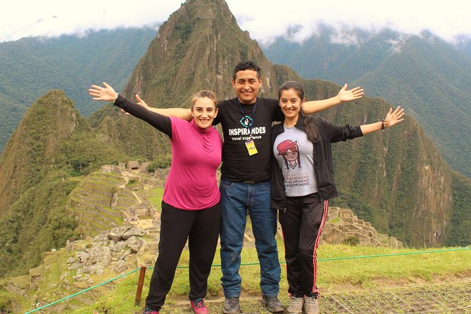 Machupicchu Full Day In Private Service - Riding the PeruRail Expedition Train