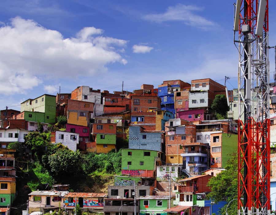Medellín City Tour and Comuna 13 Experience - Comuna 13 is the afternoon focus