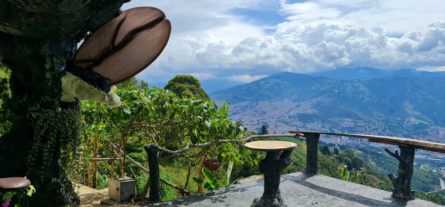 Medellin: Coffee Tour and Wellness Spa - Why coffee and a spa make a good pair