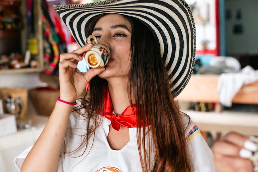 Medellin: Coffee Tour, Horseback Arrival, and Sugar Cane - The 10-minute ride to the farm entrance