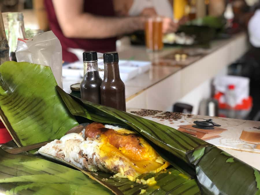 Medellin: Coffee Tour with Transport, Snacks and Tastings - A filling Paisa lunch