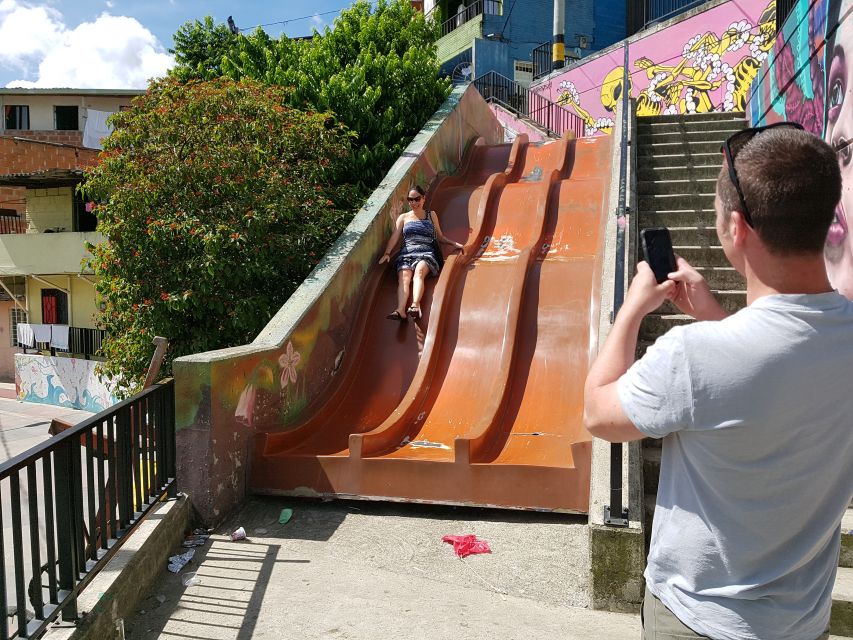 Medellín: Comuna 13, Cable Cars and Botero Statues Tour - Is $89 a fair price?