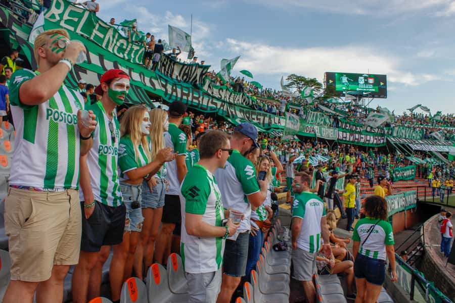 Medellin: Football Tour with Match Tickets and Pre-Game - Starting at Viajero Hostel Medellín