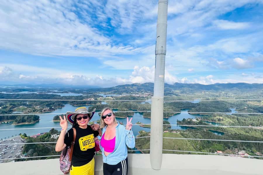 Medellin: Guatape and El Penol Rock Day Trip with Boat Ride - Climbing El Peñol Rock