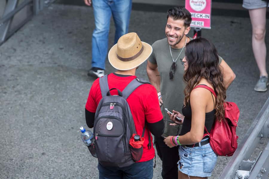 Medellin Historic Walking Tour - Who should book this walk