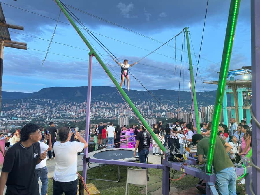 Medellín: One Night in El Cielo Viewpoint with activities - Why El Cielo works for an evening in Medellín