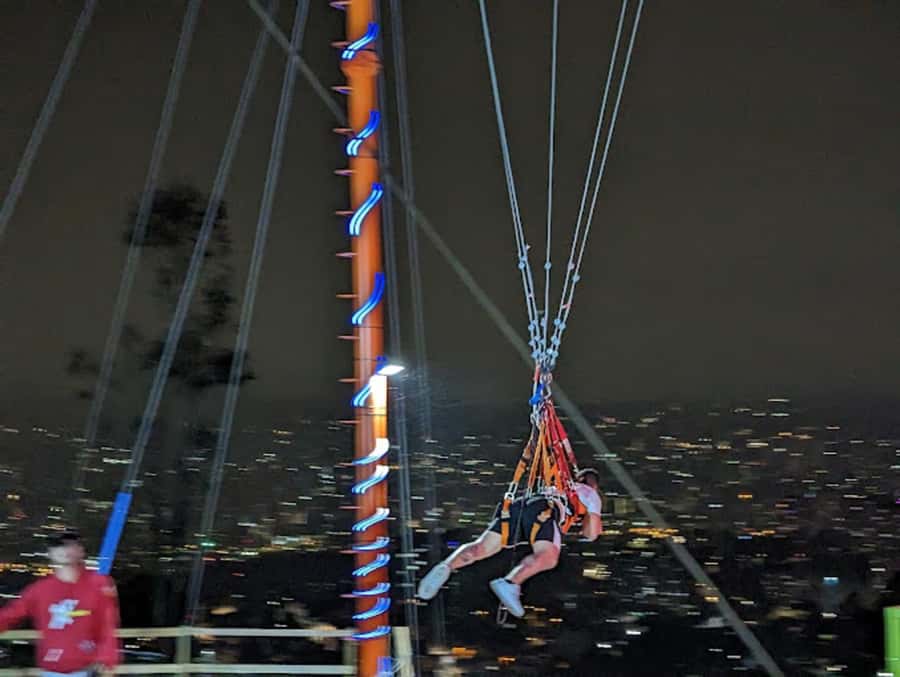 Medellín: One Night in El Cielo Viewpoint with activities - Starting at Los Patios Hostel in El Poblado