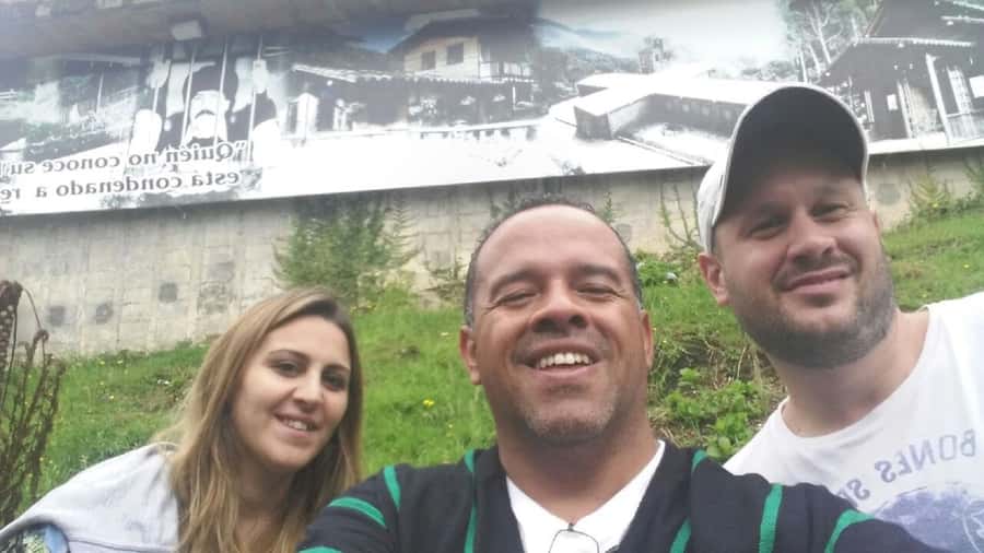 Medellin Pablo Escobar Tour - A difficult story told through real places