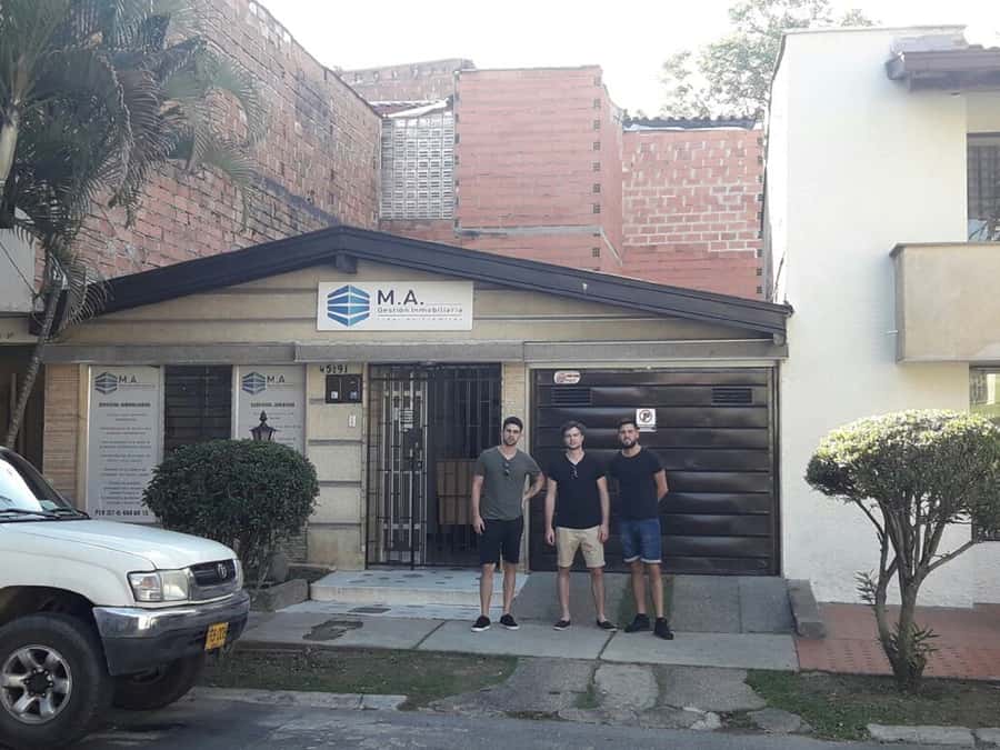Medellin Pablo Escobar Tour - Comuna 13 connects the past with Medellín today