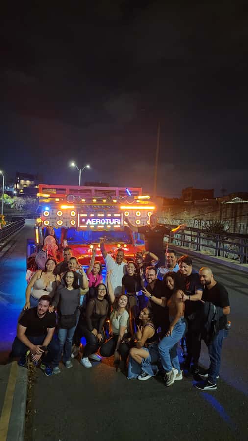 Medellin: Party Bus with DJ & Street Food Tastings - A moving party with Medellín flavor