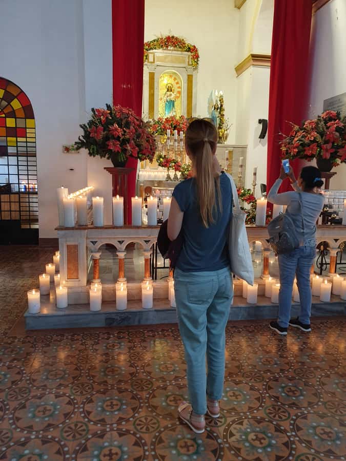 Medellin: Private 3-Hour Pablo Escobar Tour - A serious subject needs the right attitude