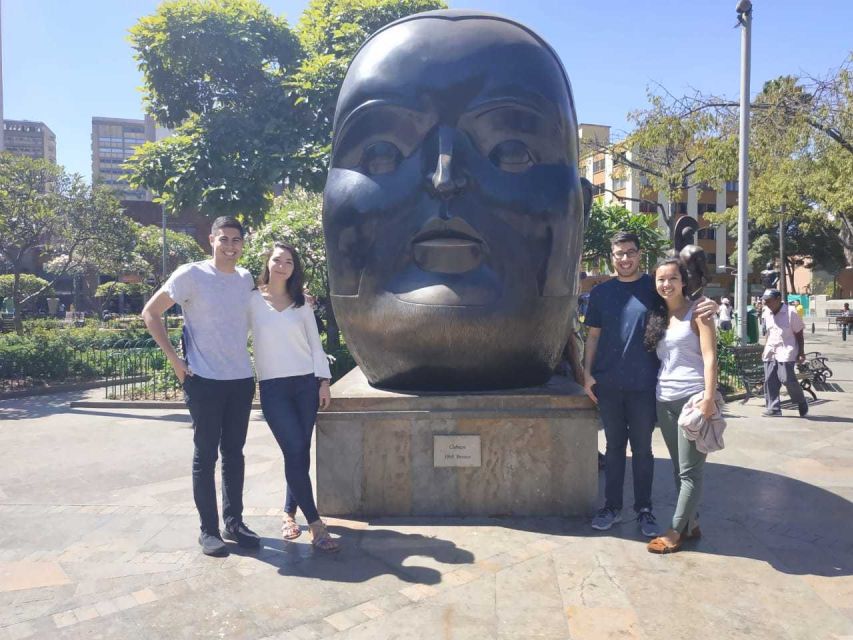Medellin: Private City Tour - What the guides add