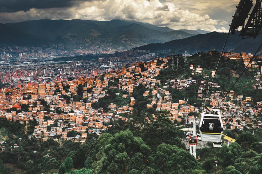 Medellín: Private City Tour with Metrocable and Comuna 13 - Botero Plaza and Medellín’s most recognizable sculptures