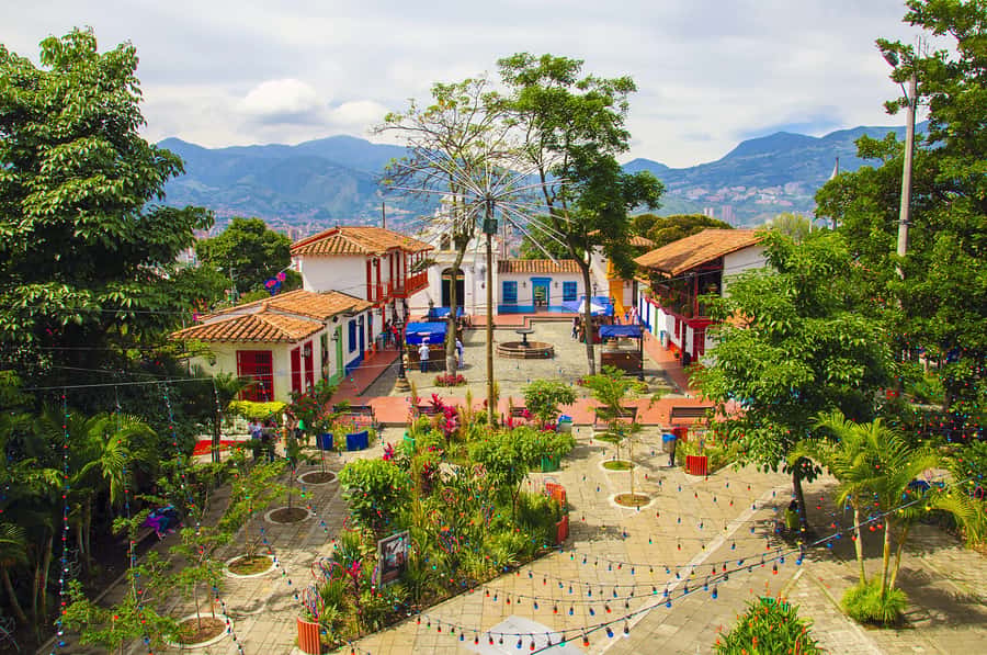 Medellín: Private City Tour with Metrocable and Comuna 13 - Parques del Rio offers a calmer change of pace