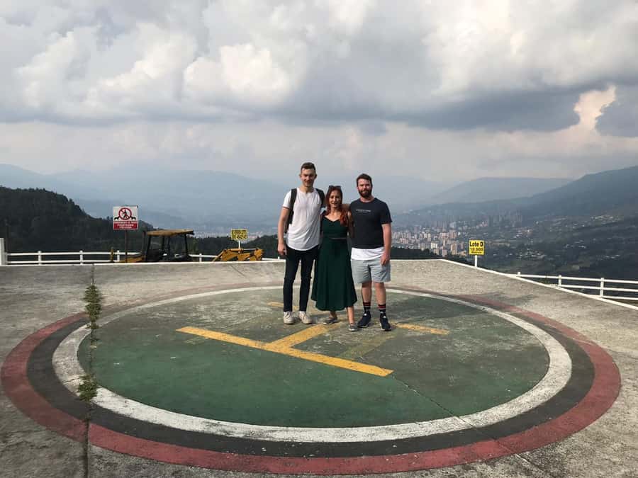 Medellín: Private Pablo Escobar Tour with Cable Car Ride - Who should book this experience?