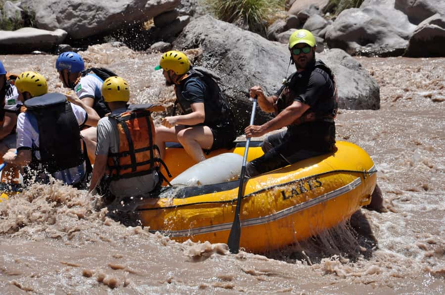 Mendoza: 12-KM River Rafting Tour in the Andes - Working through the Mendoza River rapids