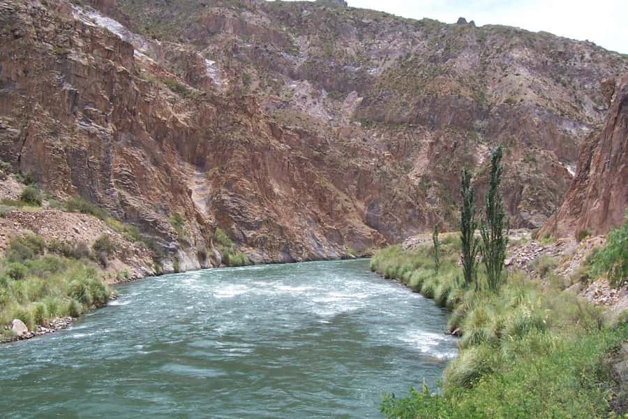 Mendoza: High Mountain Experience, a Tour through the Andes - Lunch, cost, and what the $74 covers