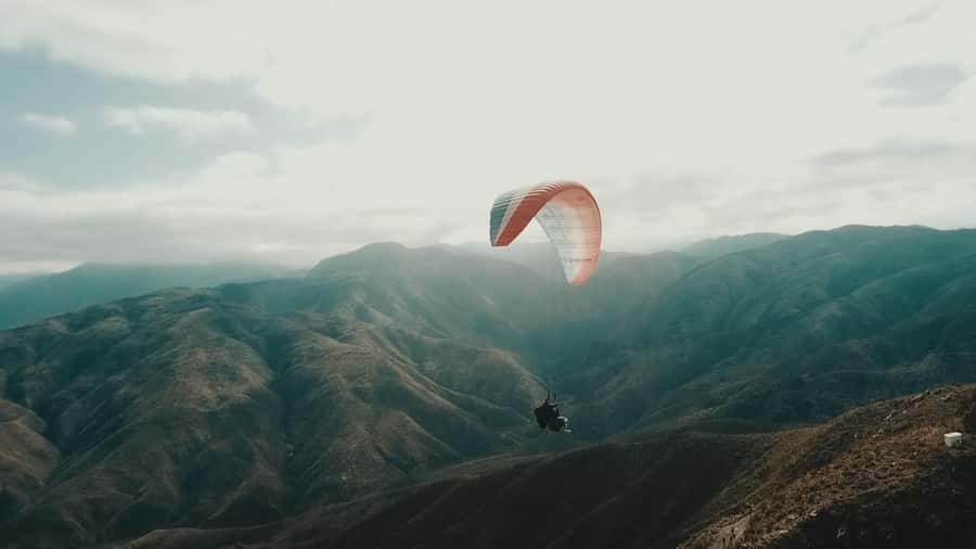 Mendoza: Paragliding Tandem Flight with Instructor - Twenty minutes above Mendoza