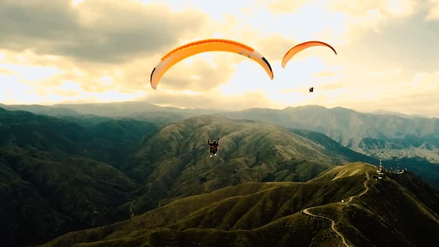 Mendoza: Paragliding Tandem Flight with Instructor - Photos, video, and the return trip