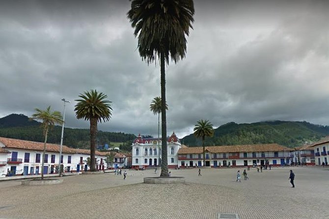 MINA CATEDRAL DE SAL ZIPAQUIRA Tour Privado - The ride from Bogotá and what private transport adds
