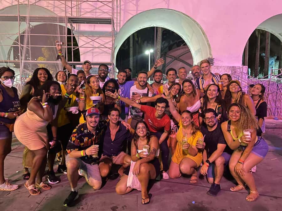 More than a Pub Crawl: An Authentic Night Experience in Rio - Why solo visitors often benefit most