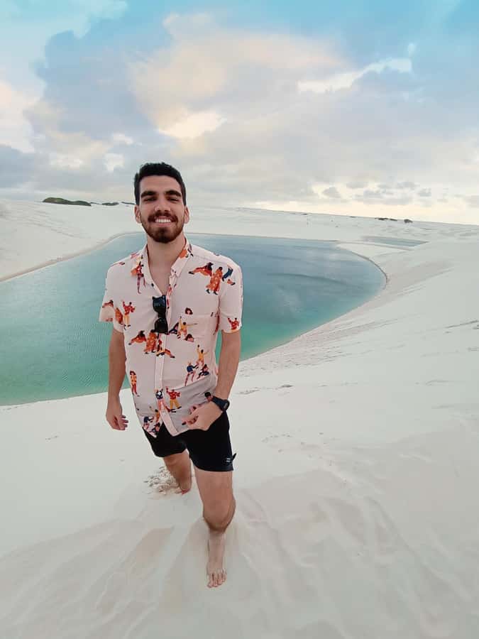 Morning tour at Lençóis Maranhenses (Lagoa Azul) - Walking the dunes of Lençóis Maranhenses