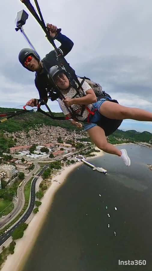 Niterói: Paragliding Experience with GoPro Photos and Video - Pepê’s approach to safety and comfort