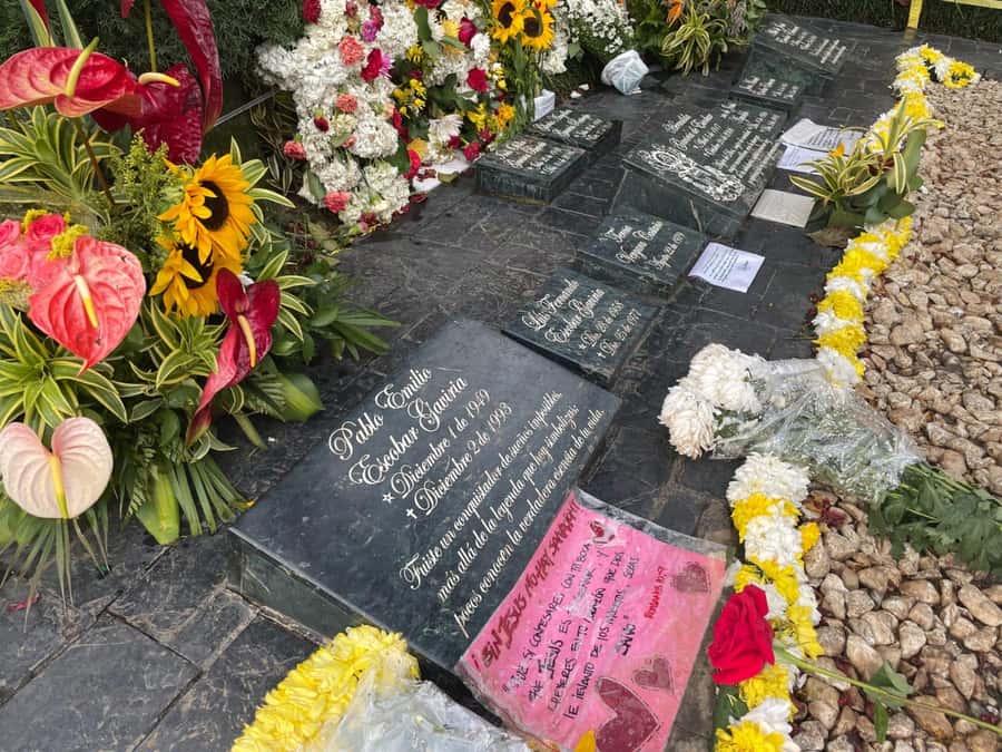 Pablo and the drug trafficking world - What this Pablo Escobar tour is really about