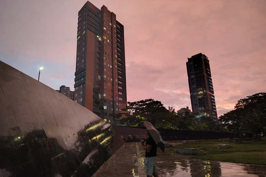 Pablo and the drug trafficking world - Five stops, from memorial site to final hiding place