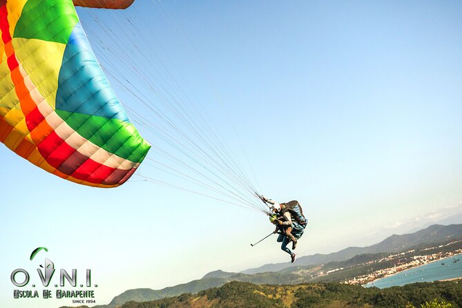 Paragliding flight with instructor in Florianópolis - The instructors and the safety side