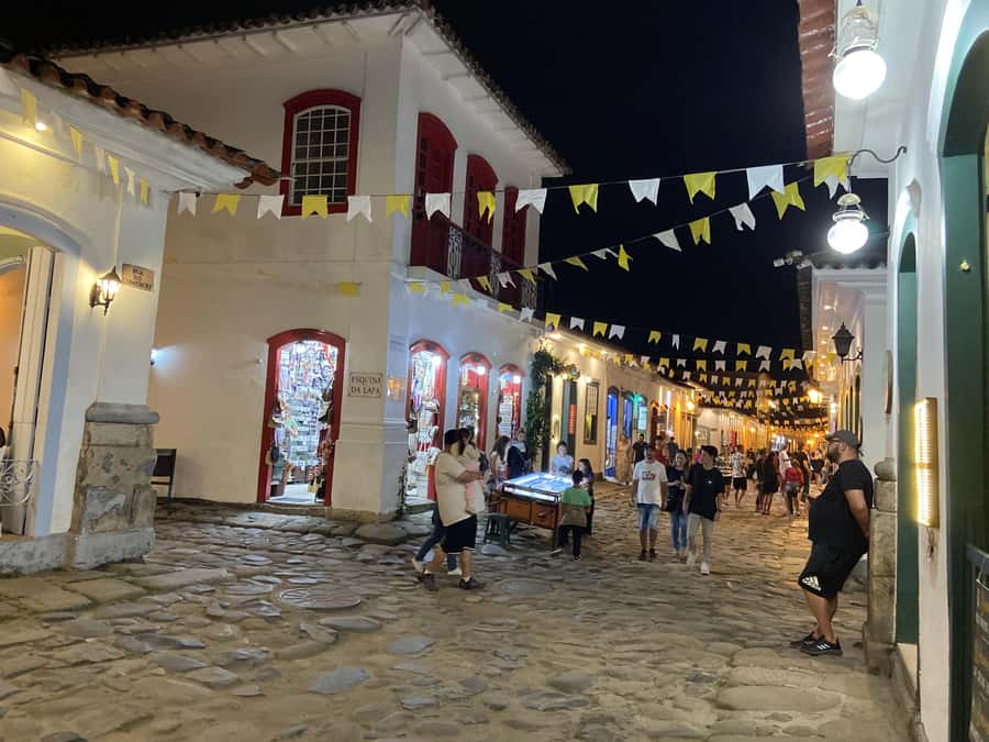 Paraty: Historic Centre Walking Tour & Cachaça Tasting - Who will get the most from this walk