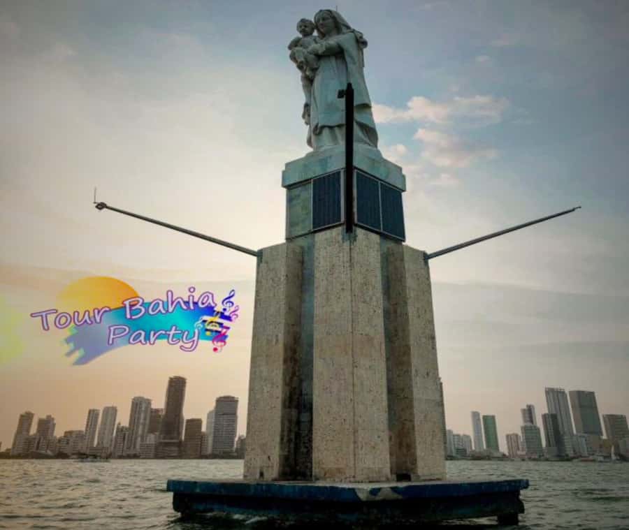 Party Boat in Cartagena Bay with NightClub Ticket - Sunset views with a city-side catch