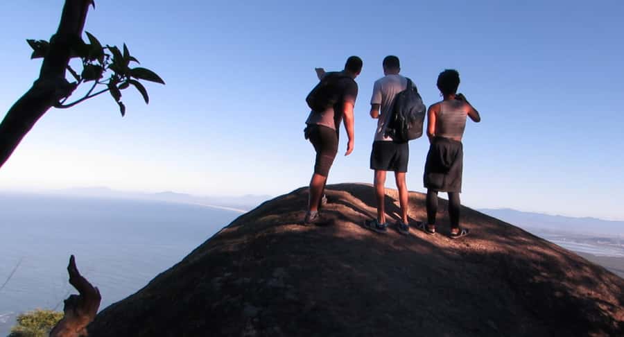 Pedra do Telégrafo Hike and Beach Full-Day Tour - Who should book this Rio outing?